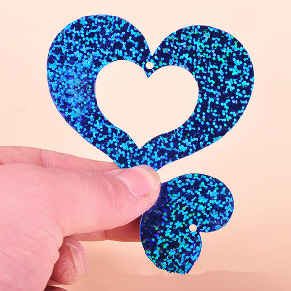 YOU GET 100 COLORED HEARTS OF ANY COLOR YOU WANT (BALLOONS NOT INCLUDED JUST THE HEARTS)