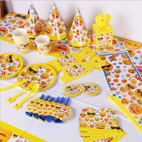 SUPER FUNNY EMOJI BIRTHDAY PARTY KIT